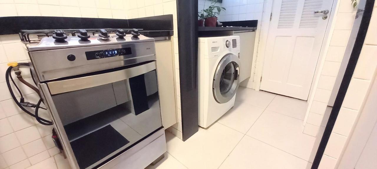 2 Quartos Com Wifi Proximo Praia, Metro E Comercio Apartamento Rio de Janeiro